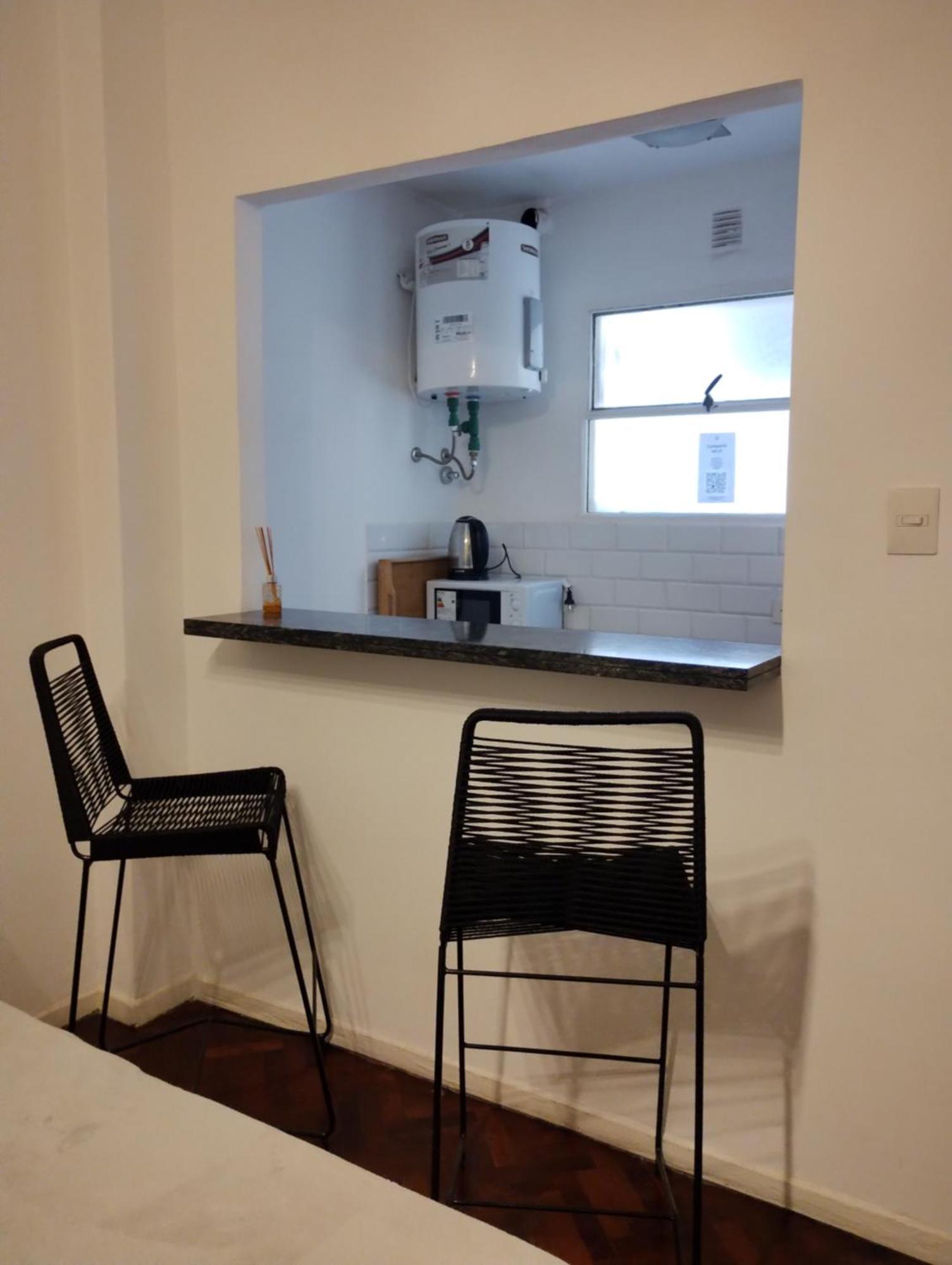 Lindisimo Monoambiente A La Calle, En Teatral Caba Apartment
